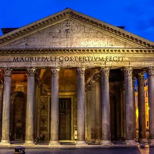 pantheon-luxury-suite.it-romehotels.com/